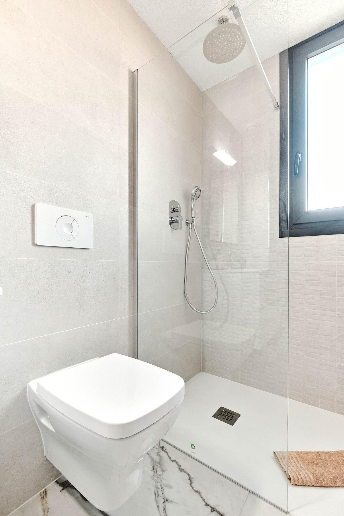 Appartement te koop in La Florida | 2 slaapkamers H5463421