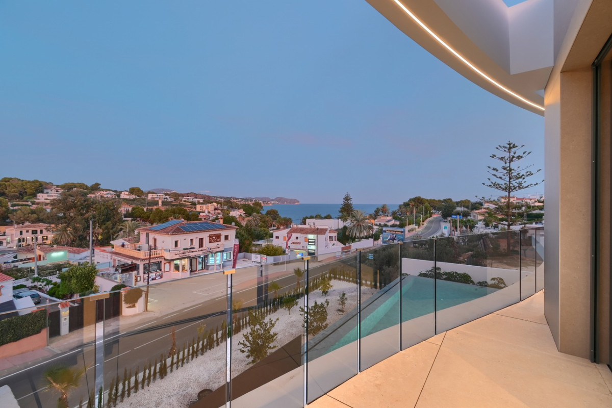Property main view 30