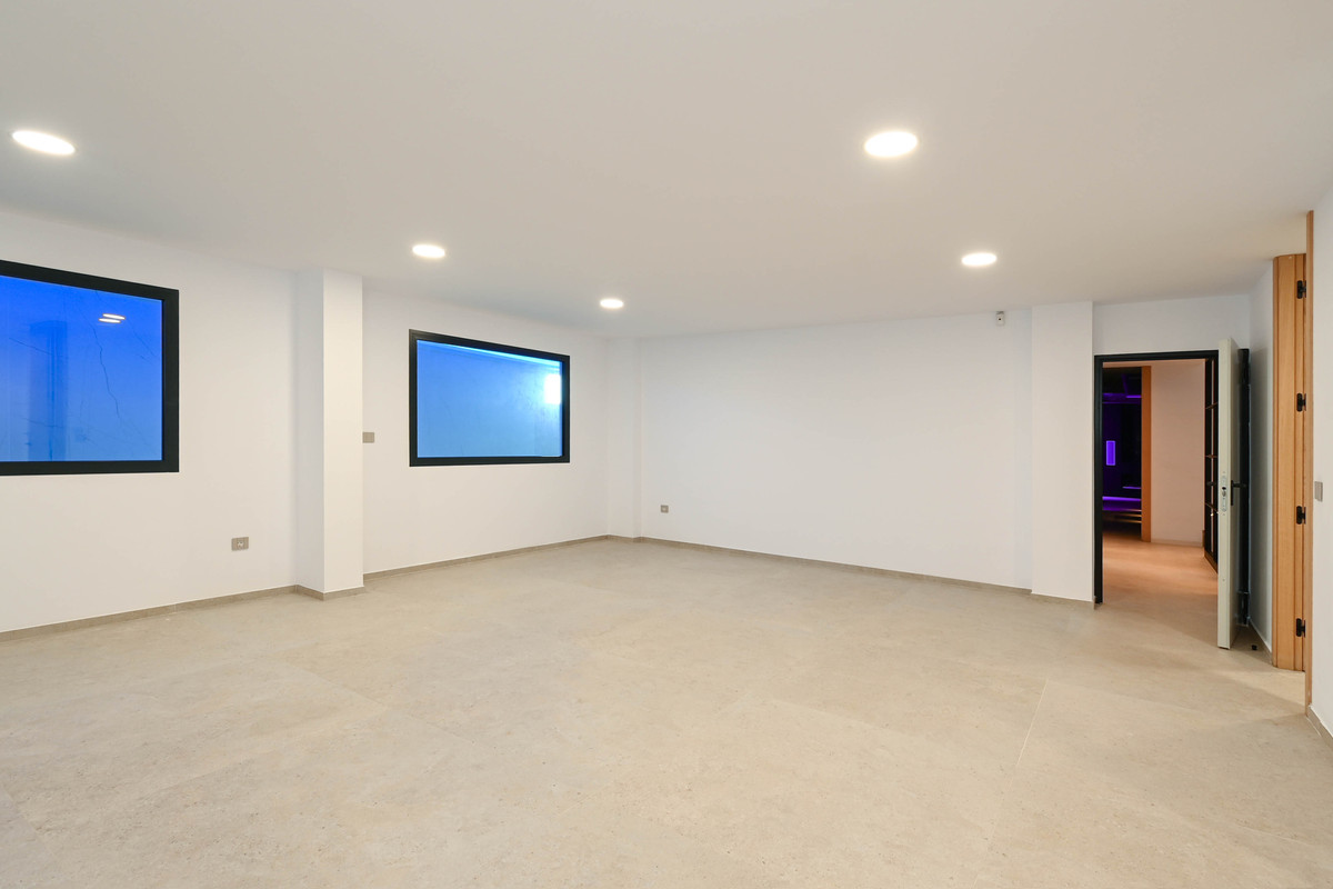 Property main view 43