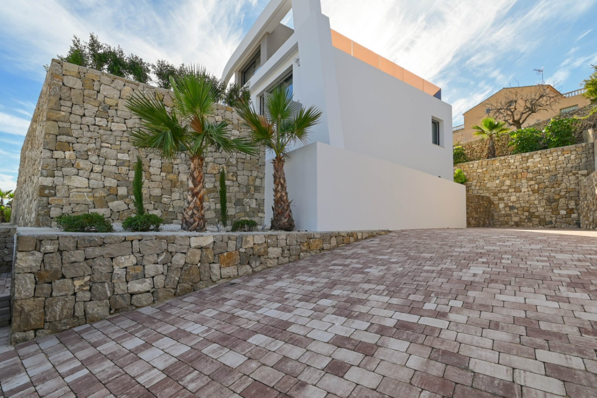 Property main view 45