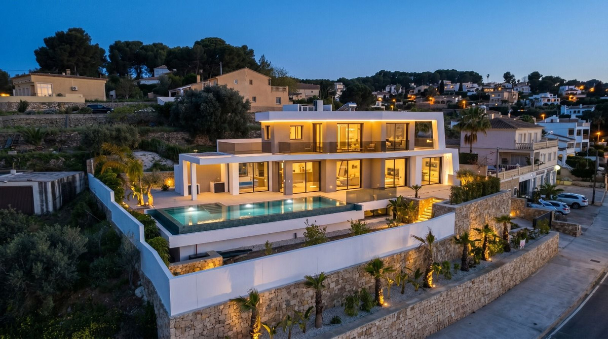 Property main view 46