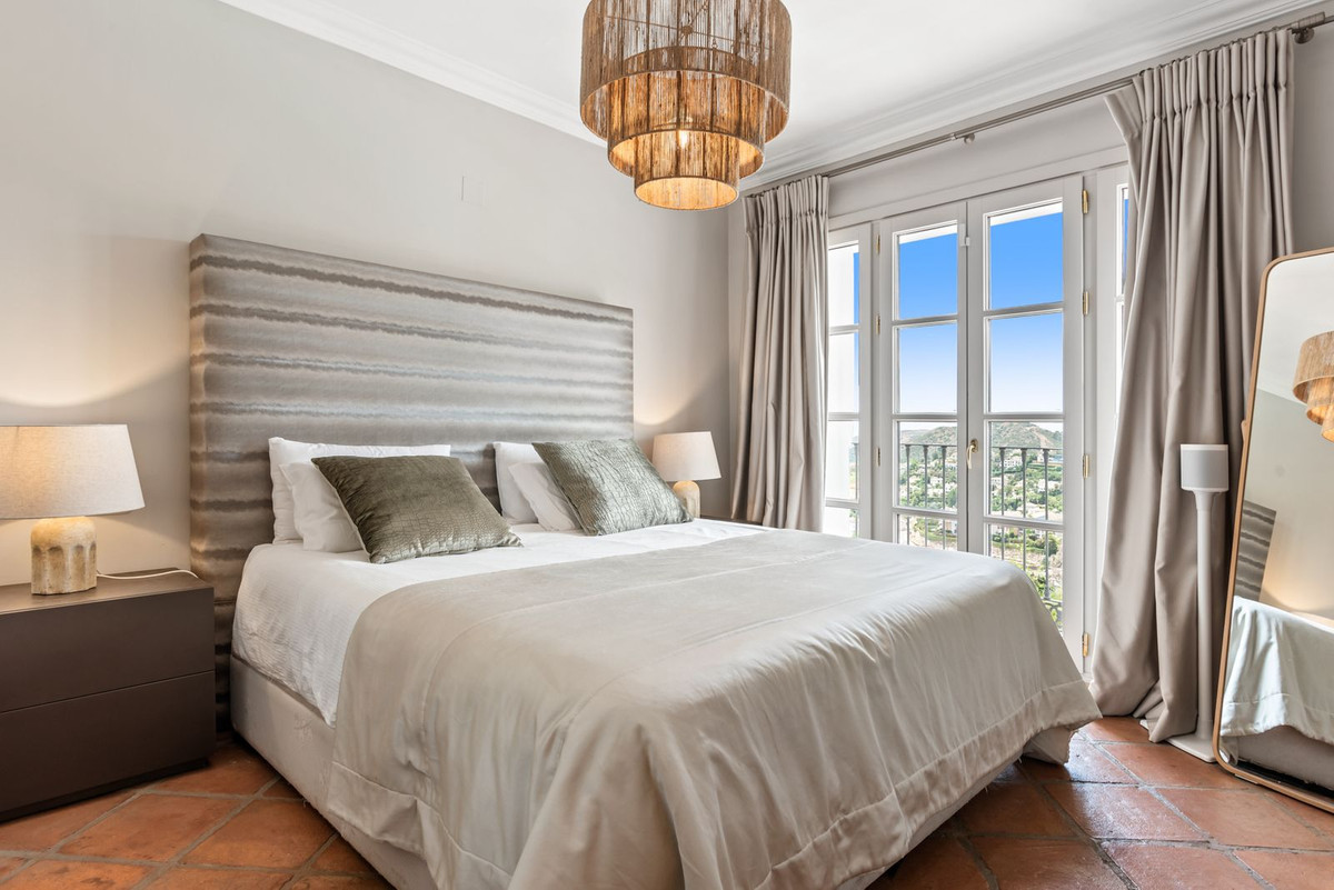 Huis te koop in La Heredia | 5 slaapkamers H5010322