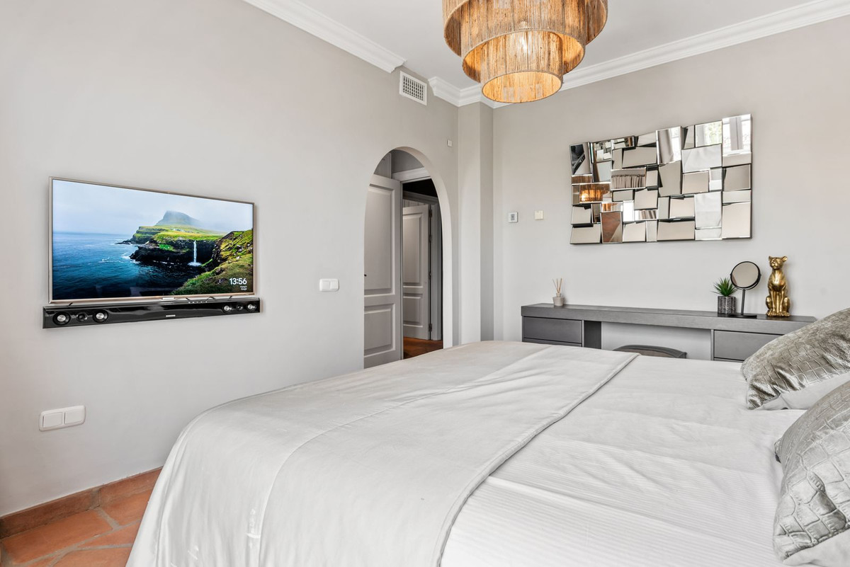 Huis te koop in La Heredia | 5 slaapkamers H5010322