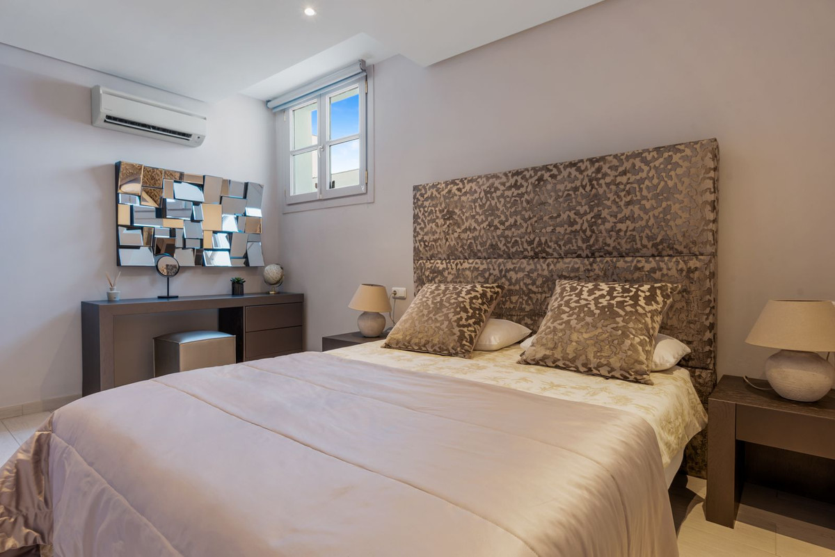 Huis te koop in La Heredia | 5 slaapkamers H5010322