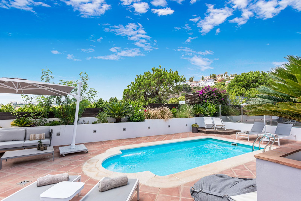 Huis te koop in La Heredia | 5 slaapkamers H5010322