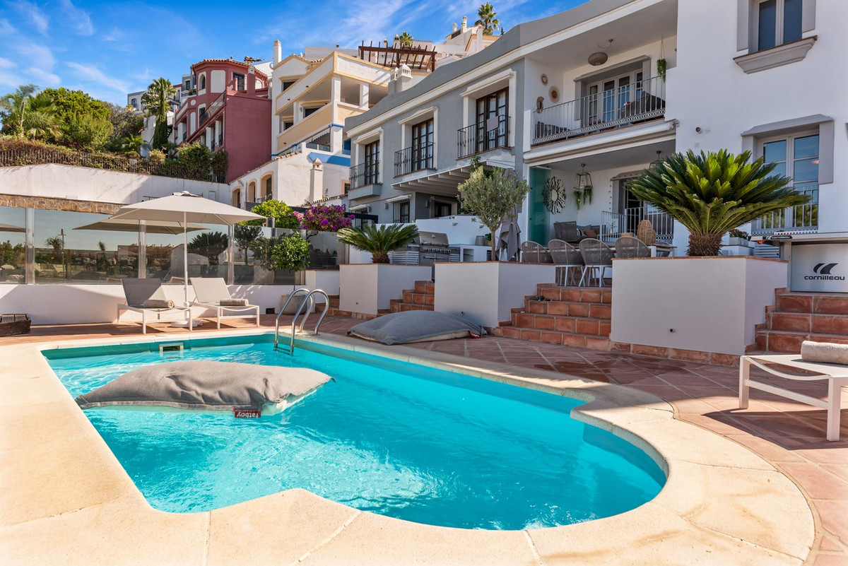Huis te koop in La Heredia | 5 slaapkamers H5010322