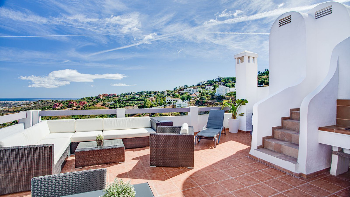 Penthouse in La Mairena-3