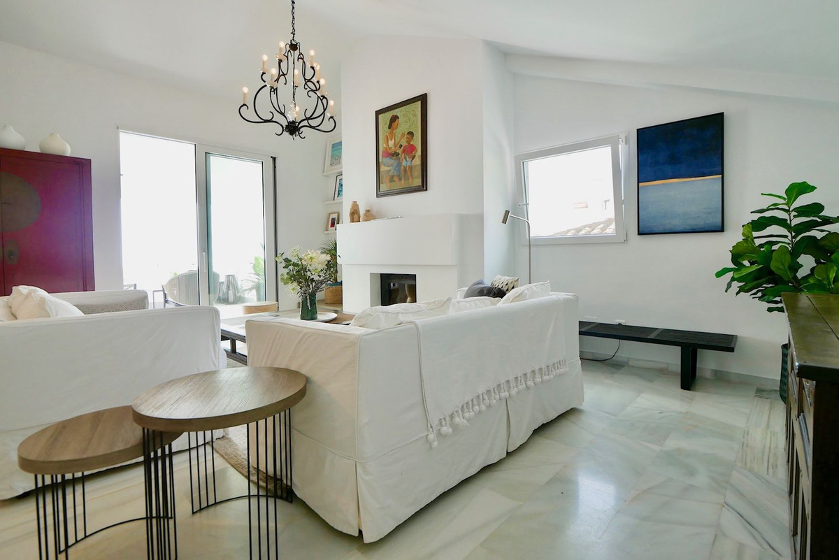 Penthouse in La Mairena-32