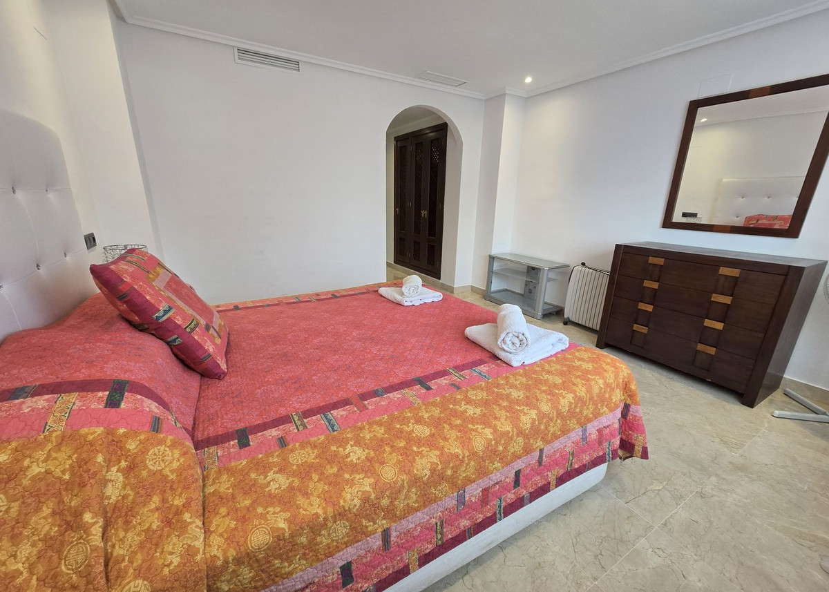 Apartment for sale in La Mairena | 2 bedrooms H5050405