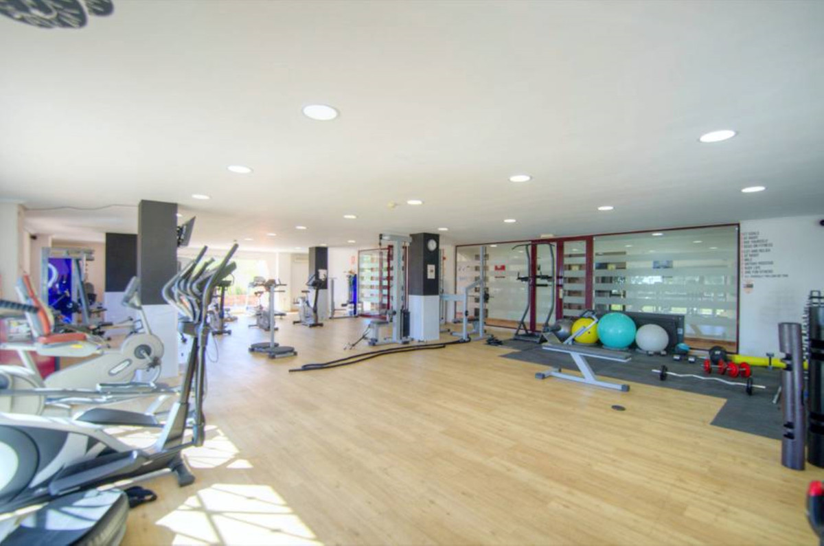 Apartment for sale in La Mairena | 2 bedrooms H5050405