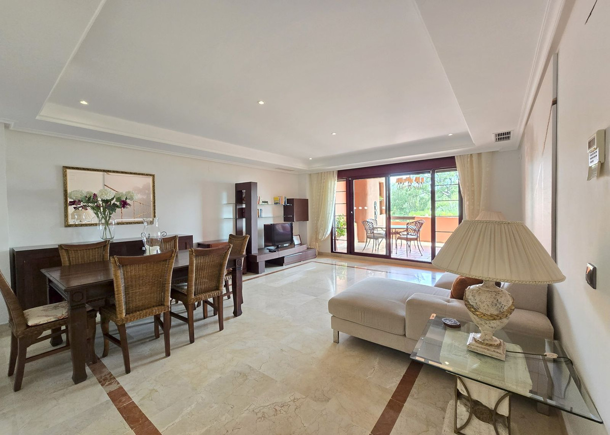 Apartment for sale in La Mairena | 2 bedrooms H5050405