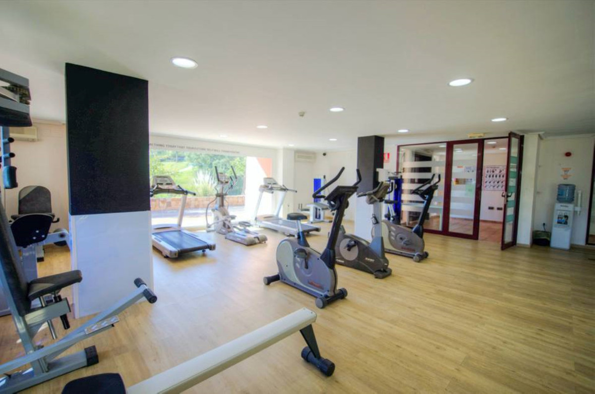 Apartment for sale in La Mairena | 2 bedrooms H5050405