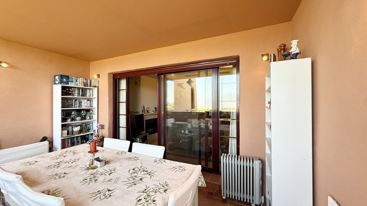 Apartment for sale in La Mairena | 2 bedrooms H5111605