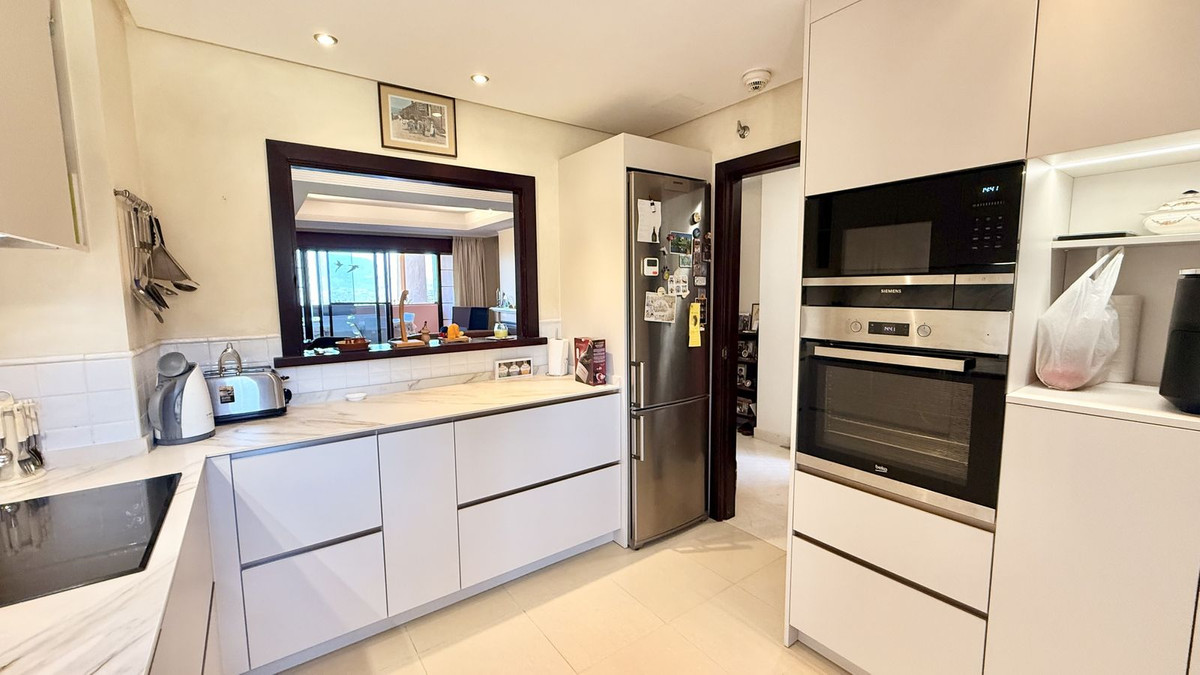 Apartment for sale in La Mairena | 2 bedrooms H5111605
