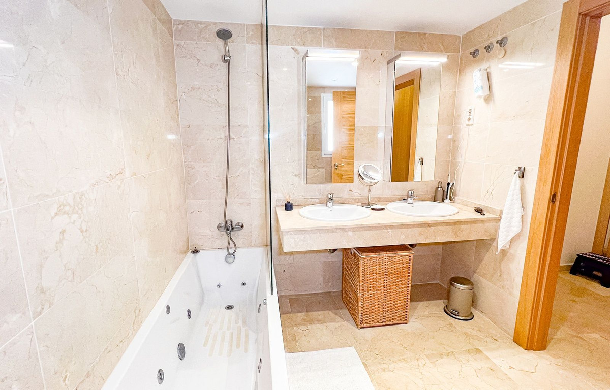 Property main view 25