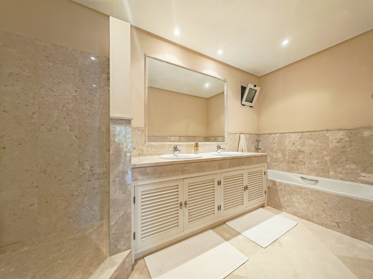 Duplex te koop in La Mairena | 2 slaapkamers H5389279
