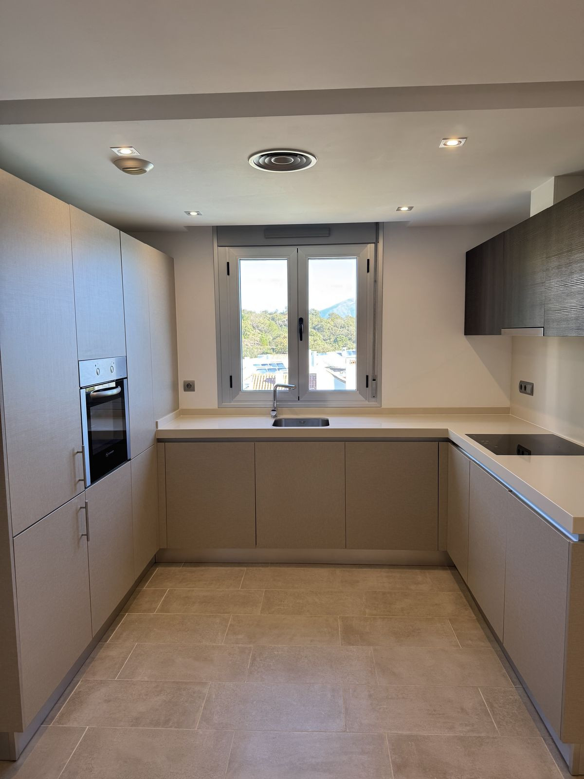 Appartement te koop in La Mairena | 3 slaapkamers H5456548
