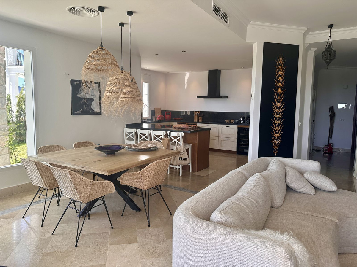 Property main view 32