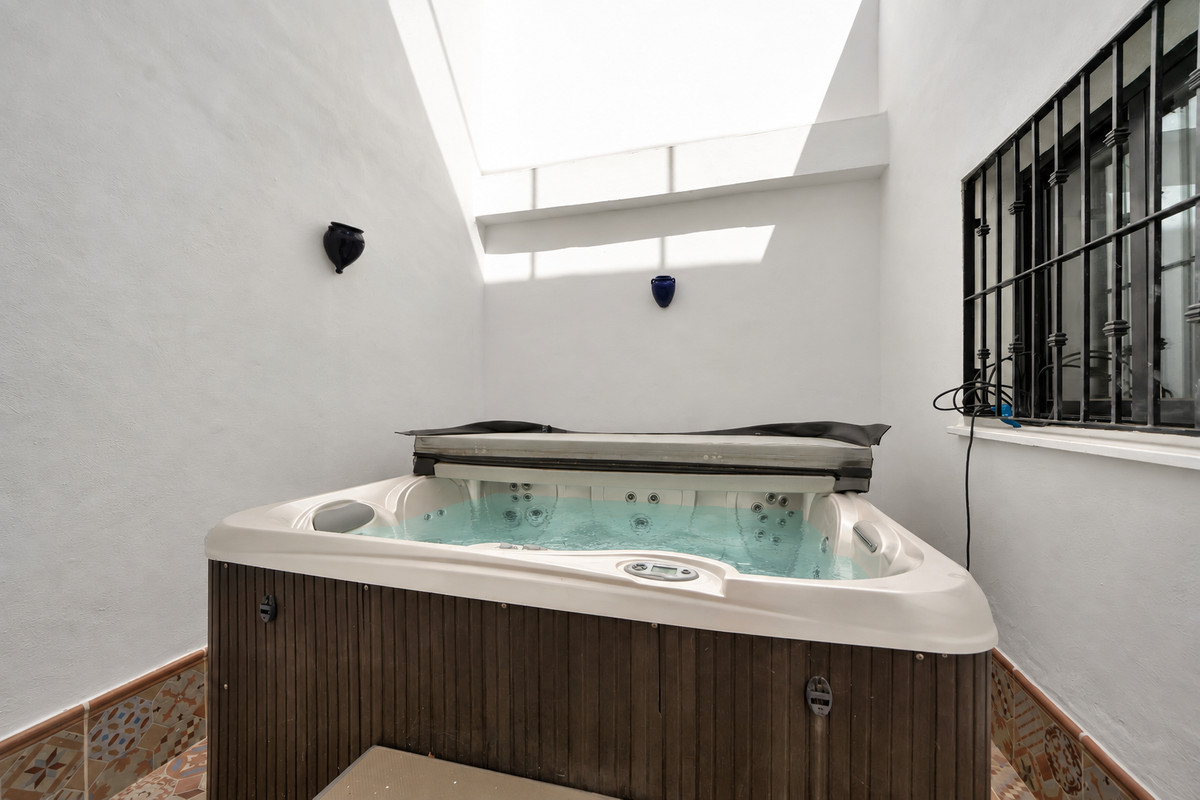 Property main view 33