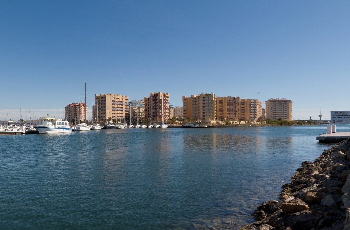 Appartement te koop in La Manga del Mar Menor | 2 slaapkamers H6158