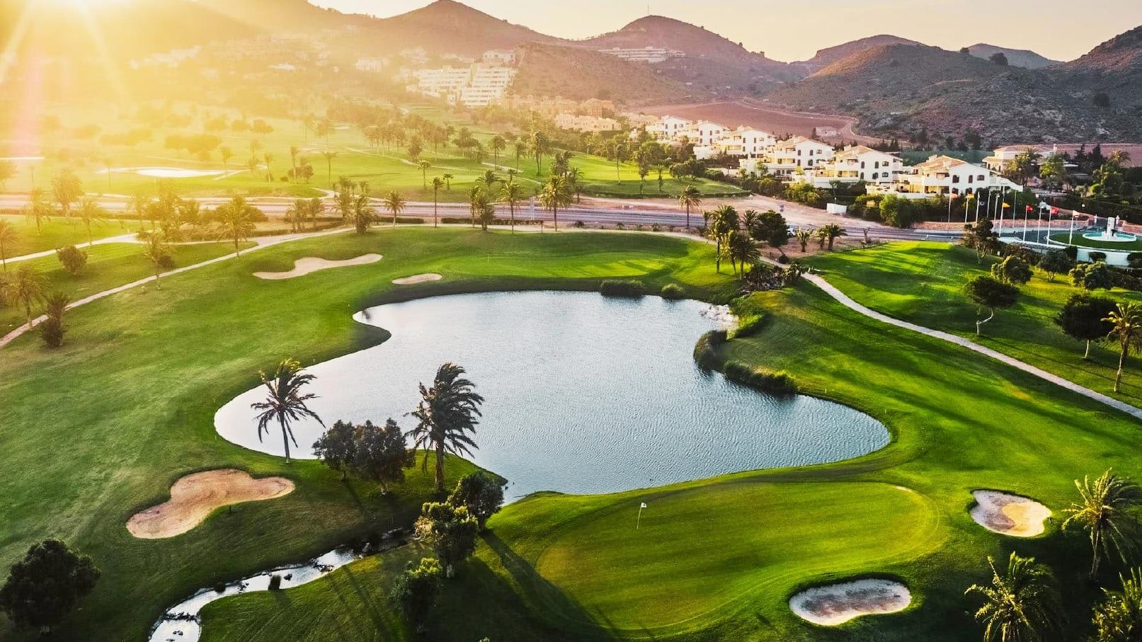 Appartement te koop in La Manga del Mar Menor | 2 slaapkamers H6158