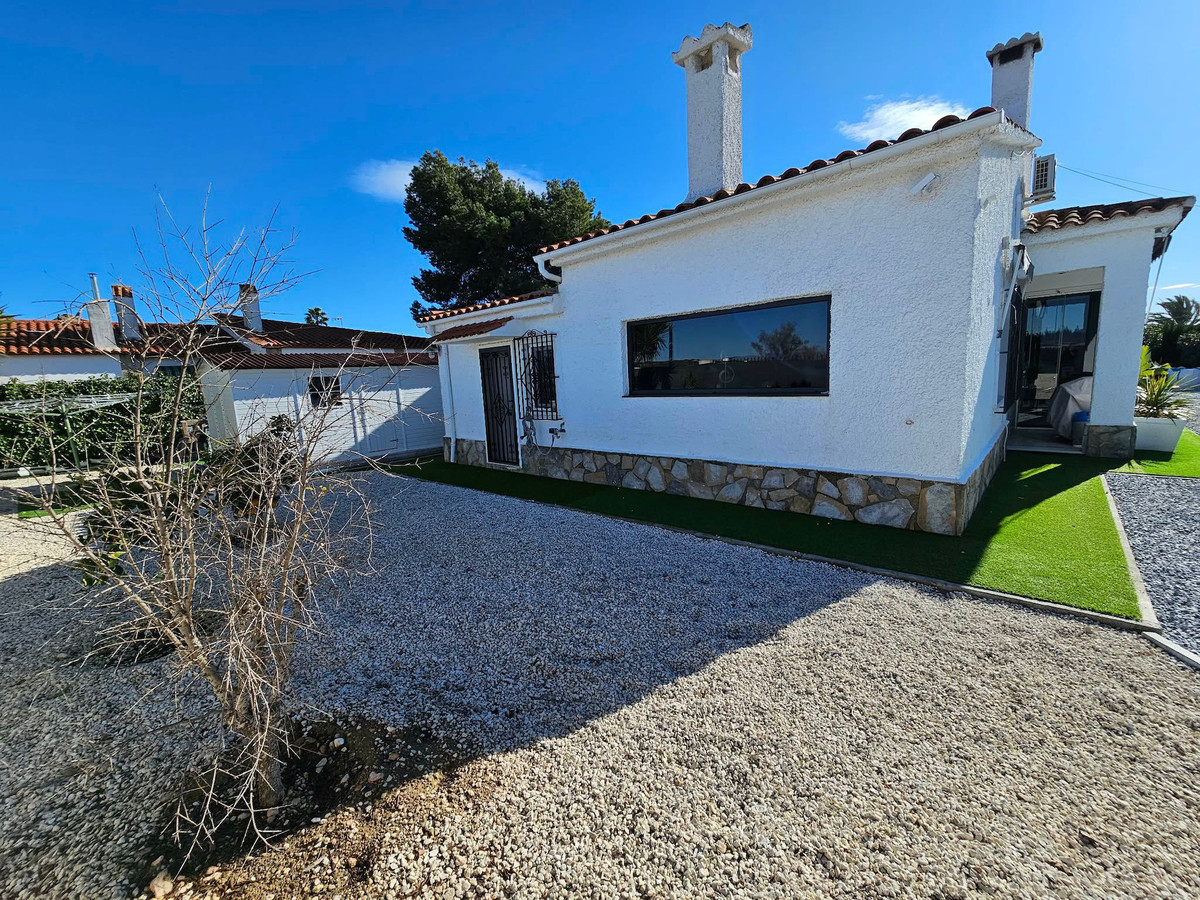 Appartement te koop in La Marina | 4 slaapkamers H5264482