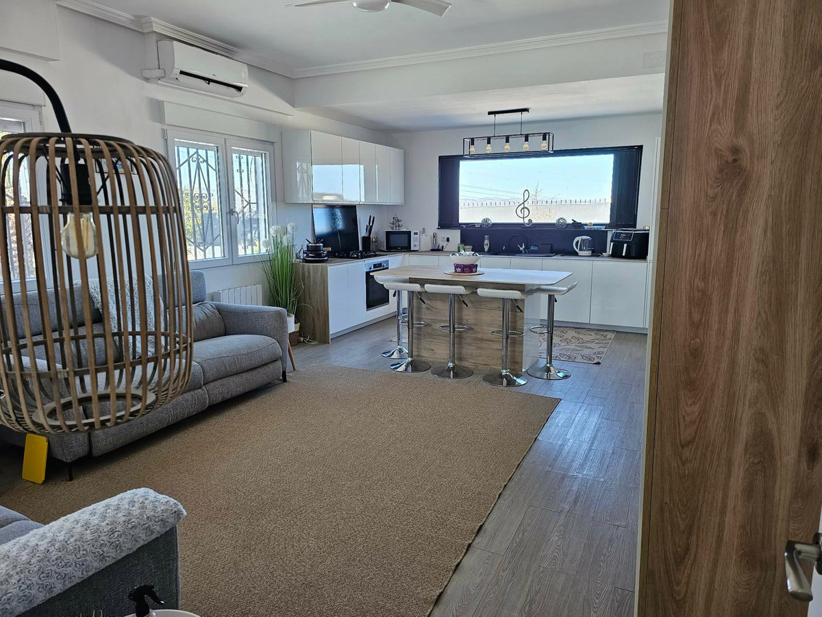 Appartement te koop in La Marina | 4 slaapkamers H5264482