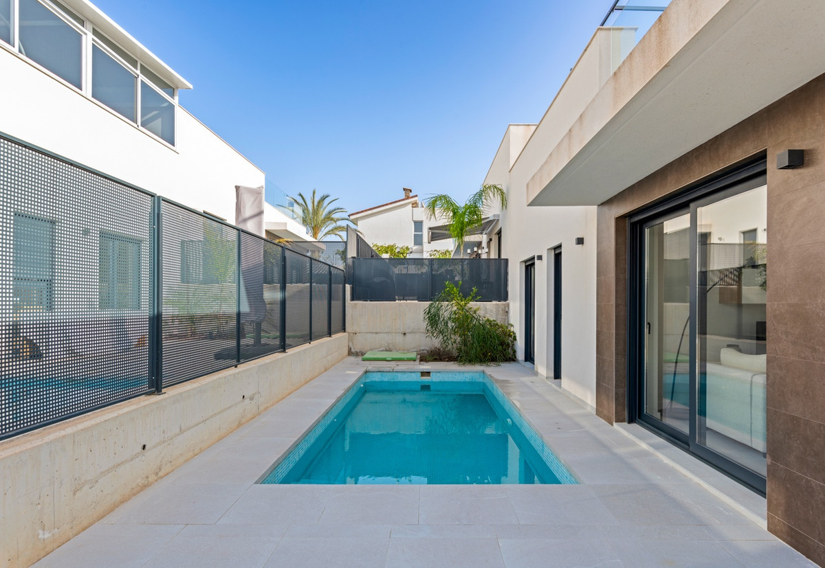 Appartement te koop in La Marina | 3 slaapkamers H5400841
