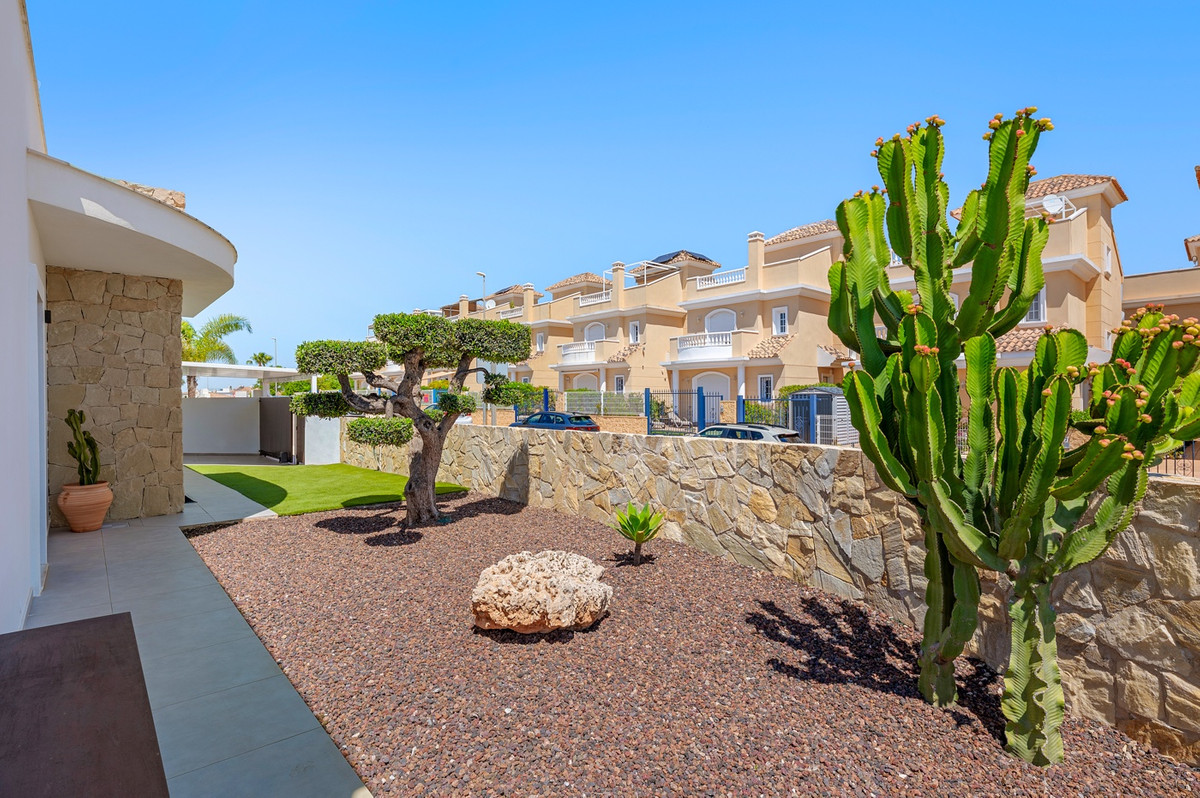 Property main view 39