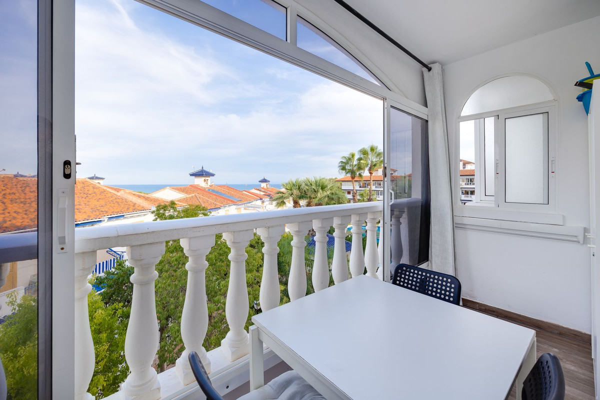 Appartement te koop in La Mata | 1 slaapkamers H5219323