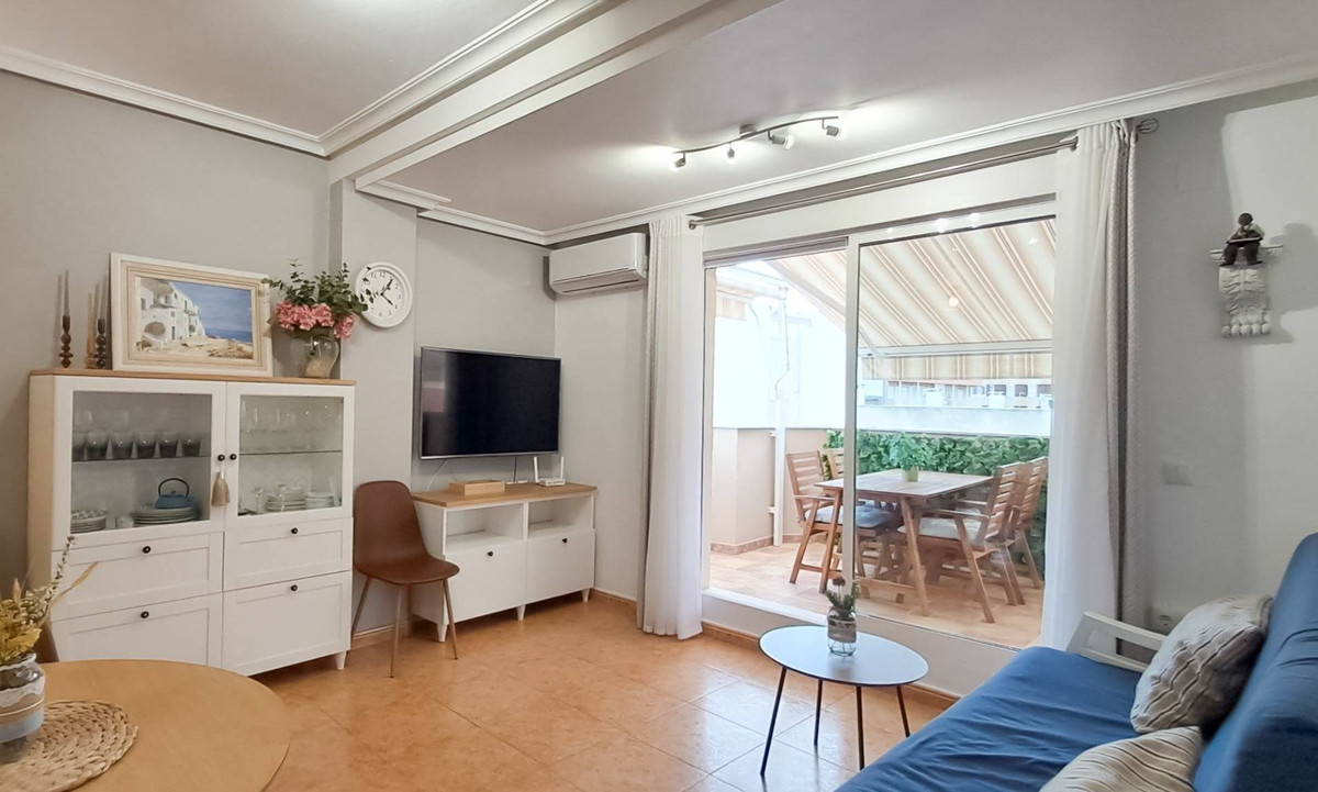 Penthouse te koop in La Mata | 2 slaapkamers H5245846