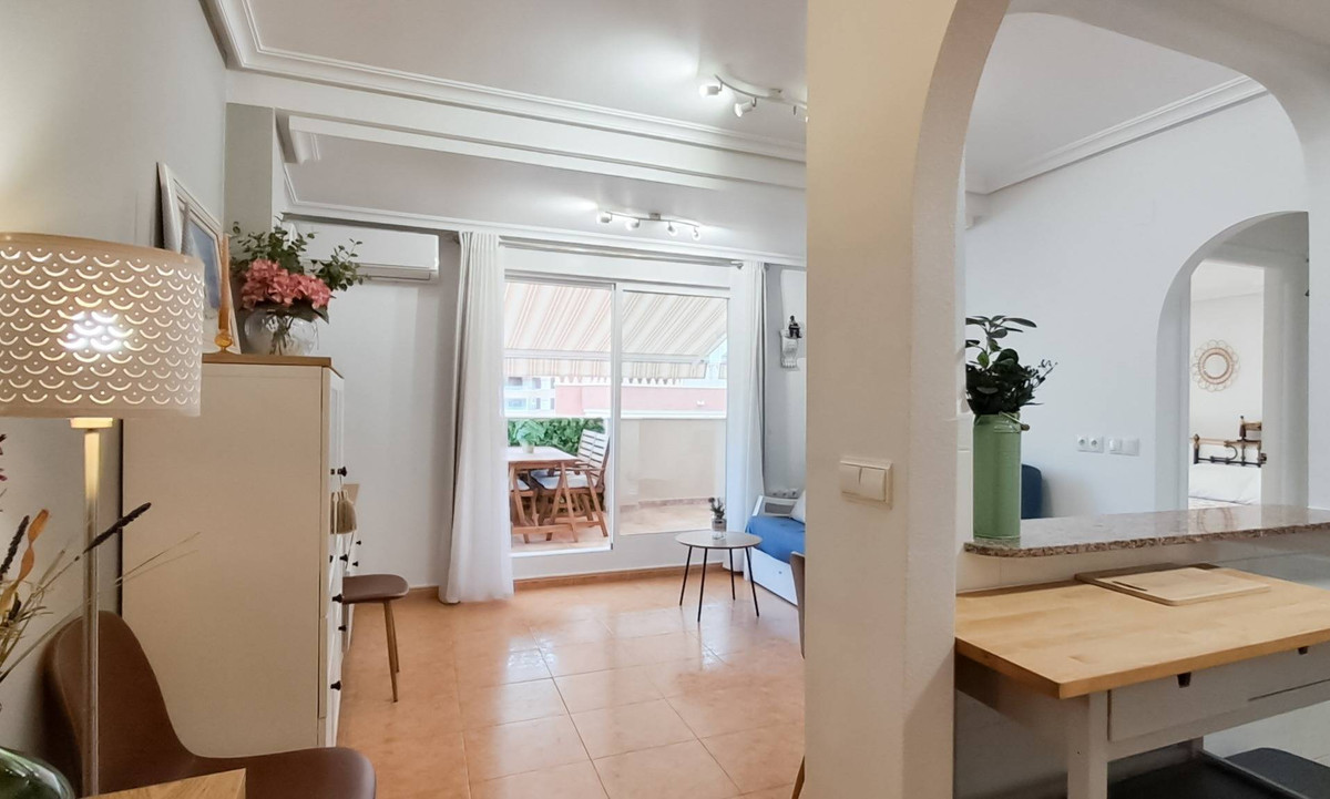 Penthouse te koop in La Mata | 2 slaapkamers H5245846