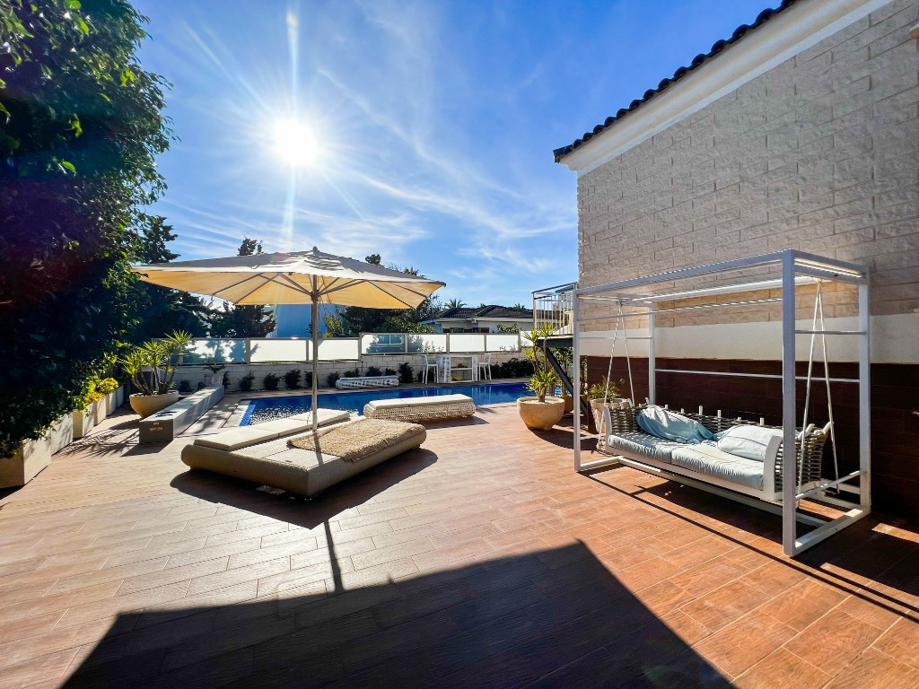 Property main view 46