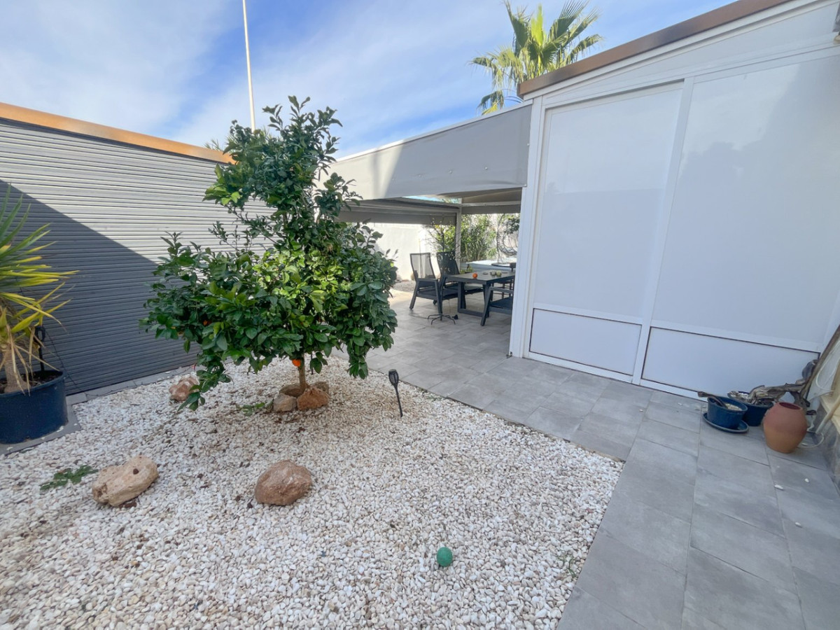 Appartement te koop in La Mata | 2 slaapkamers H5297737