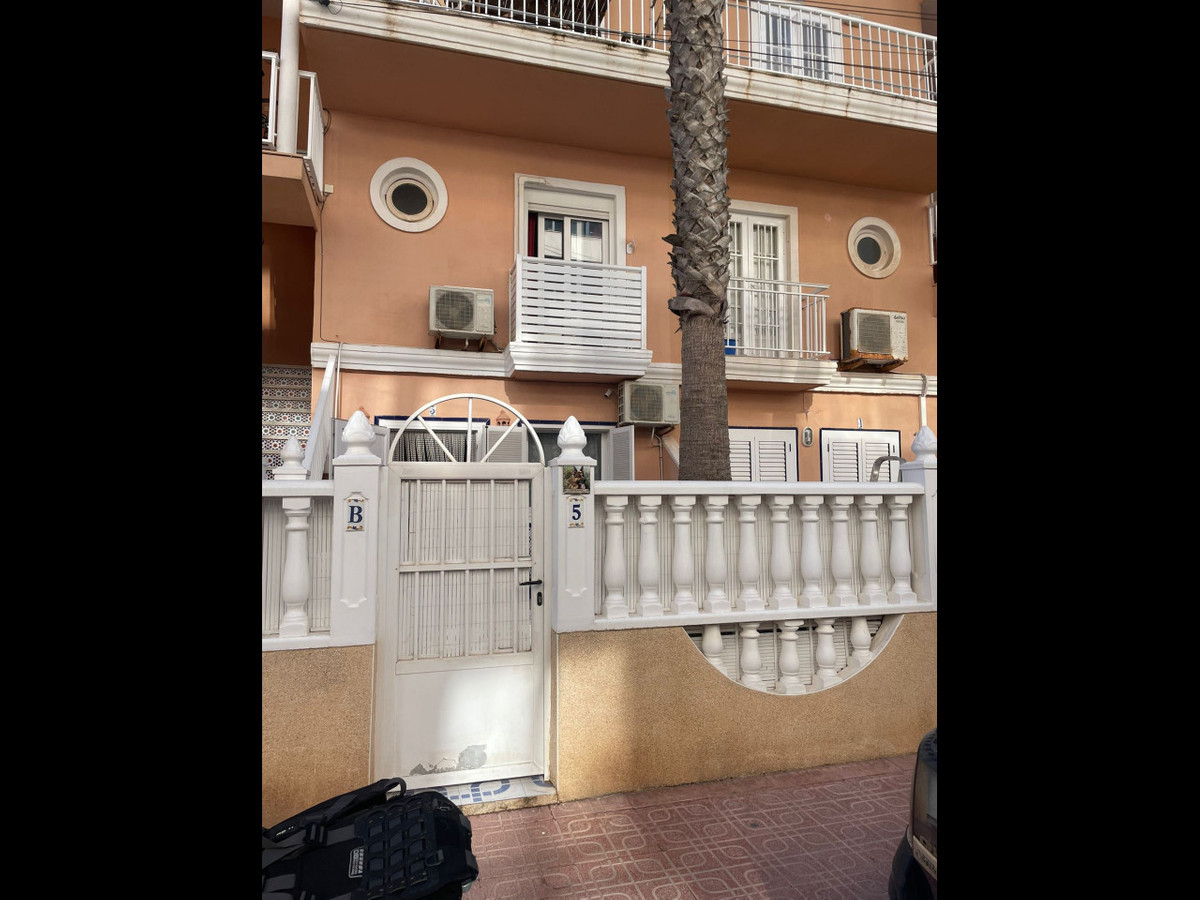 Appartement te koop in La Mata | 2 slaapkamers H5314777