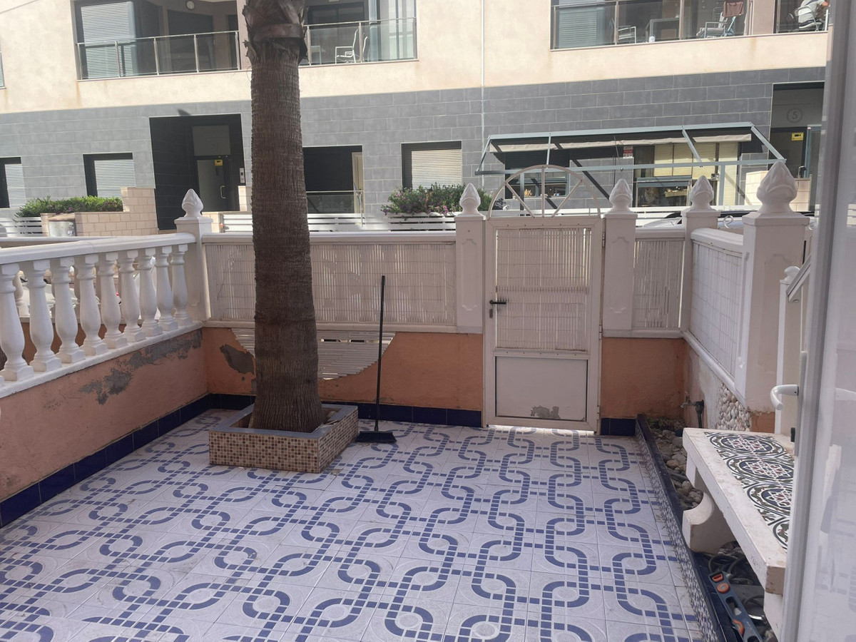 Appartement te koop in La Mata | 2 slaapkamers H5314777