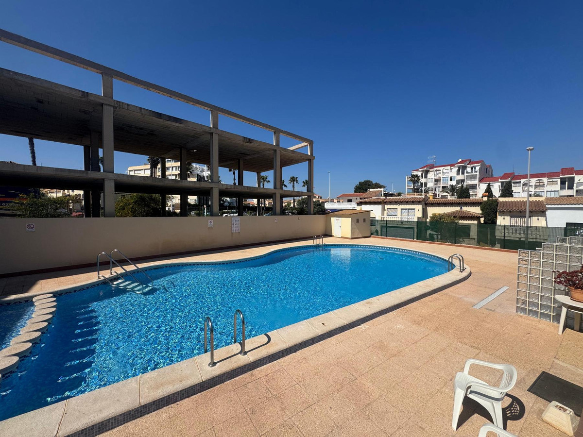 Appartement te koop in La Mata | 2 slaapkamers H5365597