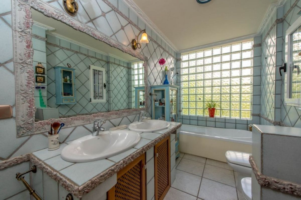 Appartement te koop in La Mata | 6 slaapkamers H5424088