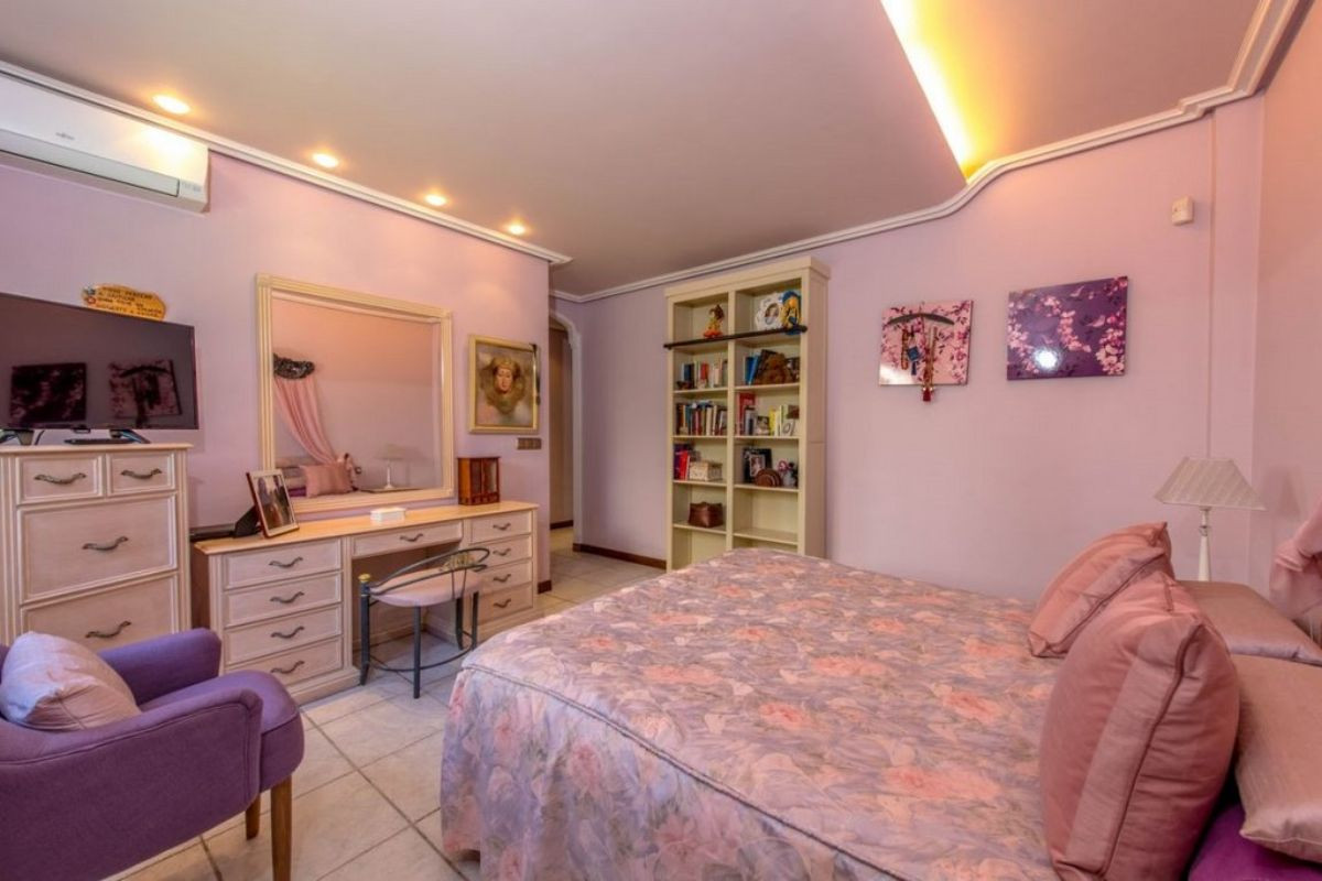 Appartement te koop in La Mata | 6 slaapkamers H5424088