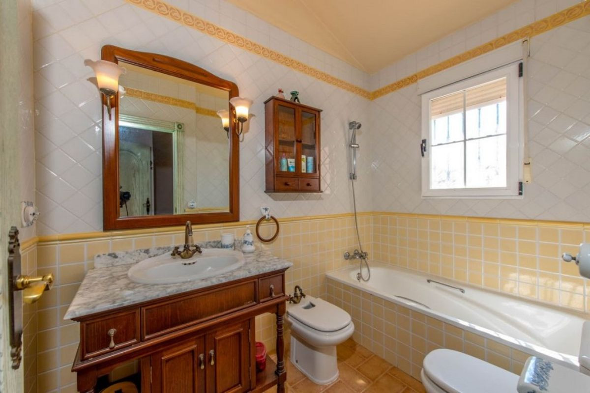 Appartement te koop in La Mata | 6 slaapkamers H5424088