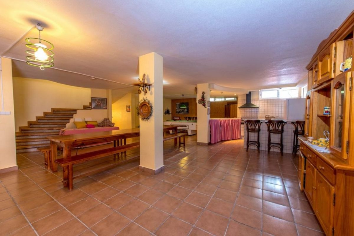 Appartement te koop in La Mata | 6 slaapkamers H5424088