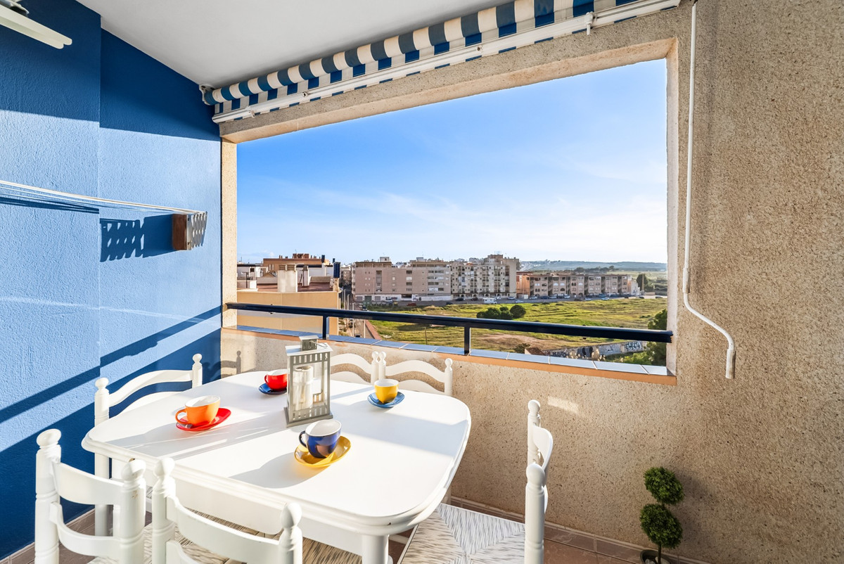 Appartement te koop in La Mata | 2 slaapkamers H5434198