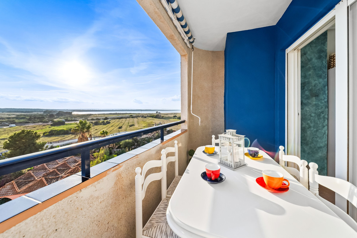 Appartement te koop in La Mata | 2 slaapkamers H5434198