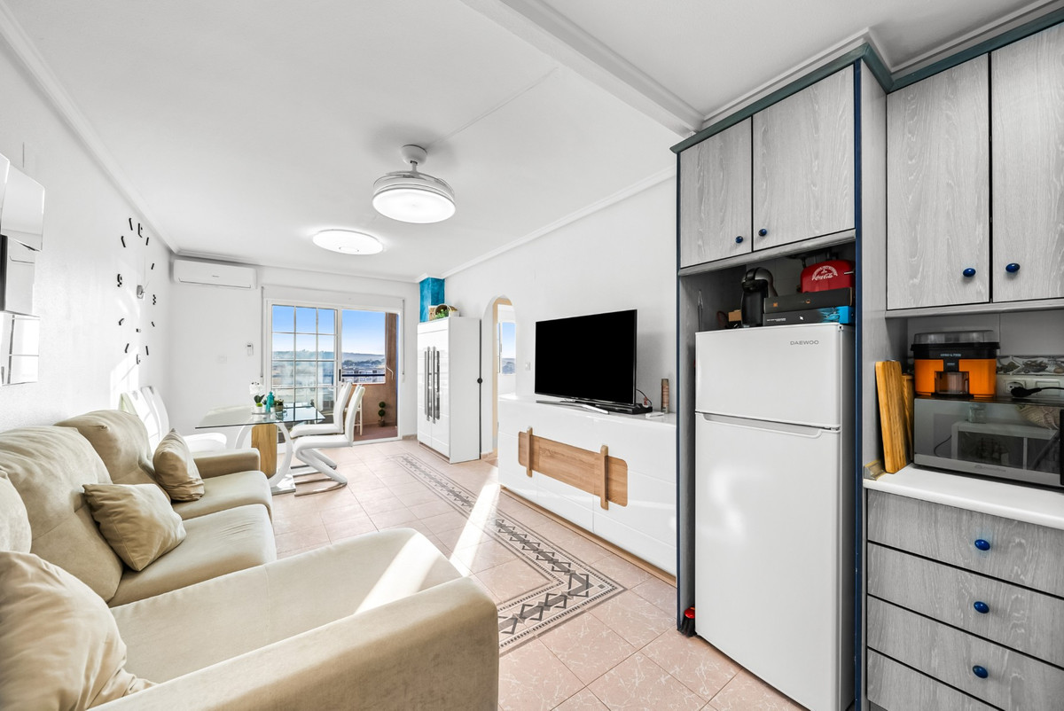 Appartement te koop in La Mata | 2 slaapkamers H5434198