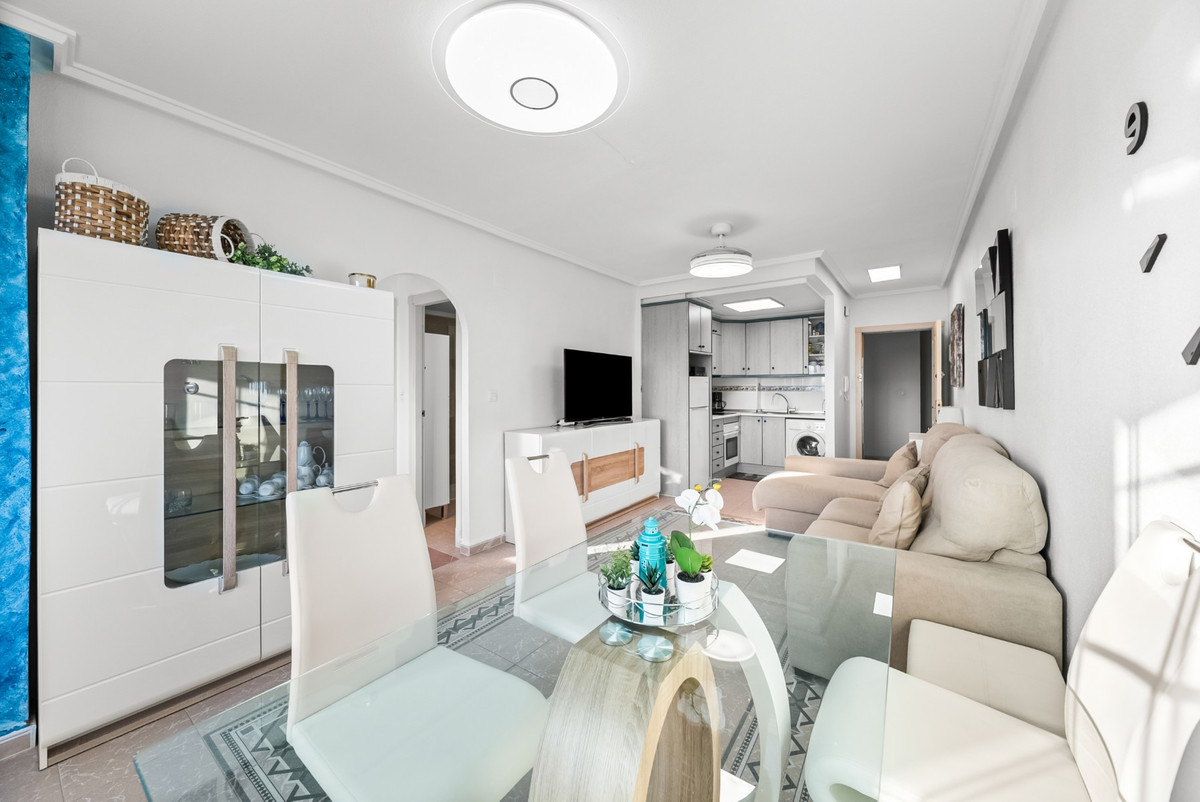 Appartement te koop in La Mata | 2 slaapkamers H5434198