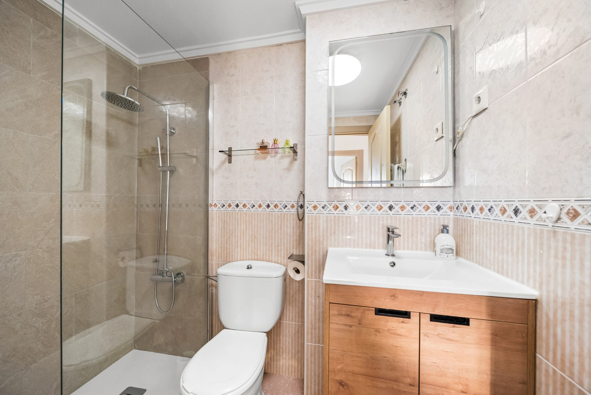 Appartement te koop in La Mata | 2 slaapkamers H5434198