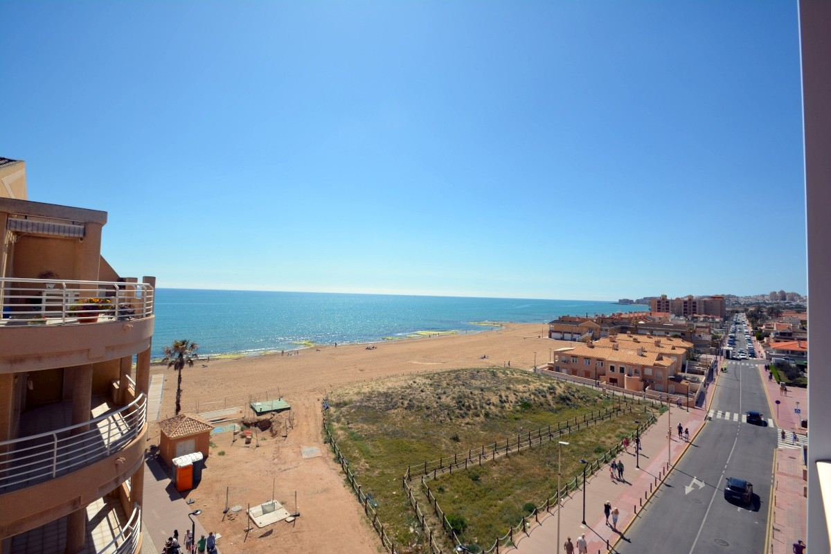 Appartement te koop in La Mata | 3 slaapkamers H5517127