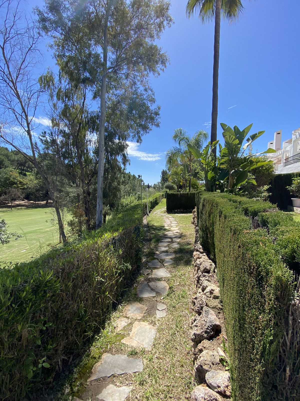 Duplex te koop in La Quinta | 3 slaapkamers H4688032