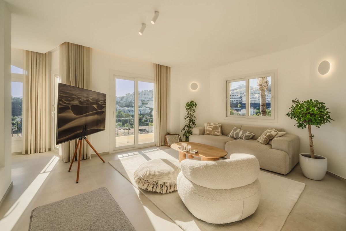 Penthouse Duplex in La Quinta-1