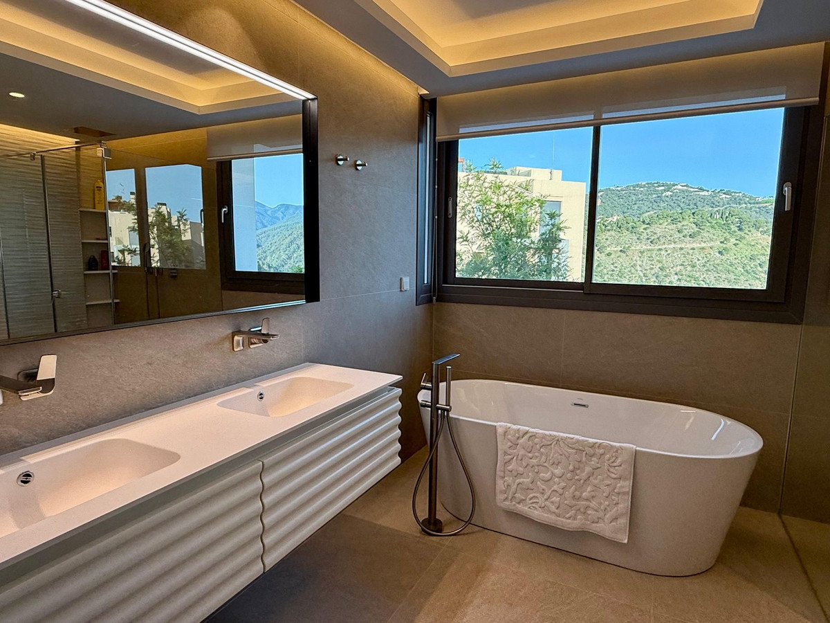 Penthouse in La Quinta-20